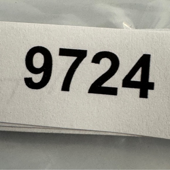 BlankNYC Low Rise Skinny Distressed Jeans Women’s 25 Blue Stretch Denim - Picture 7 of 7